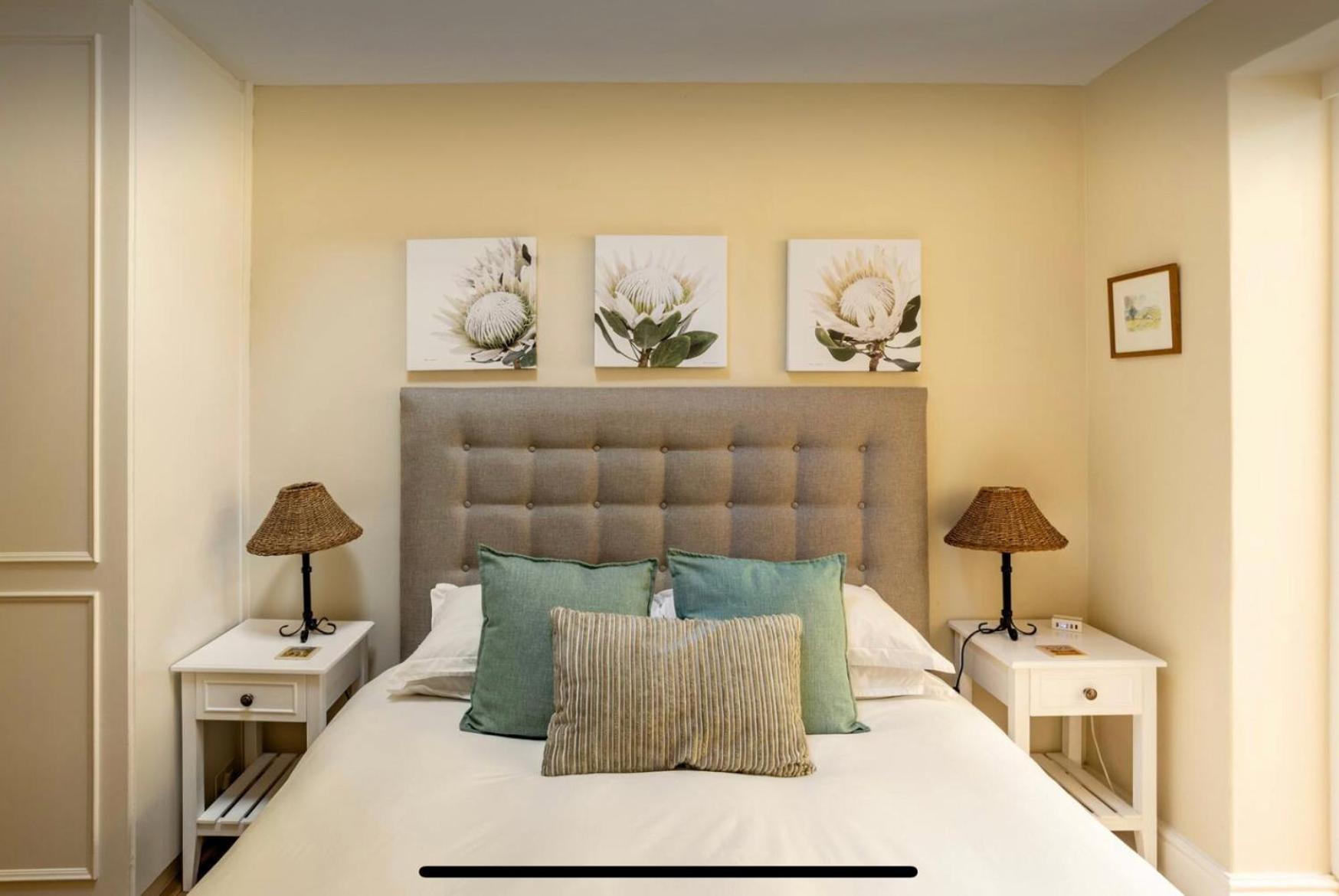 Guest Suite - Leafy Constantia Guest House Cape Town Bagian luar foto